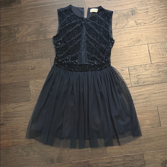 Chic Navy Blue Sequined Mini Dress - Picture 1 of 3